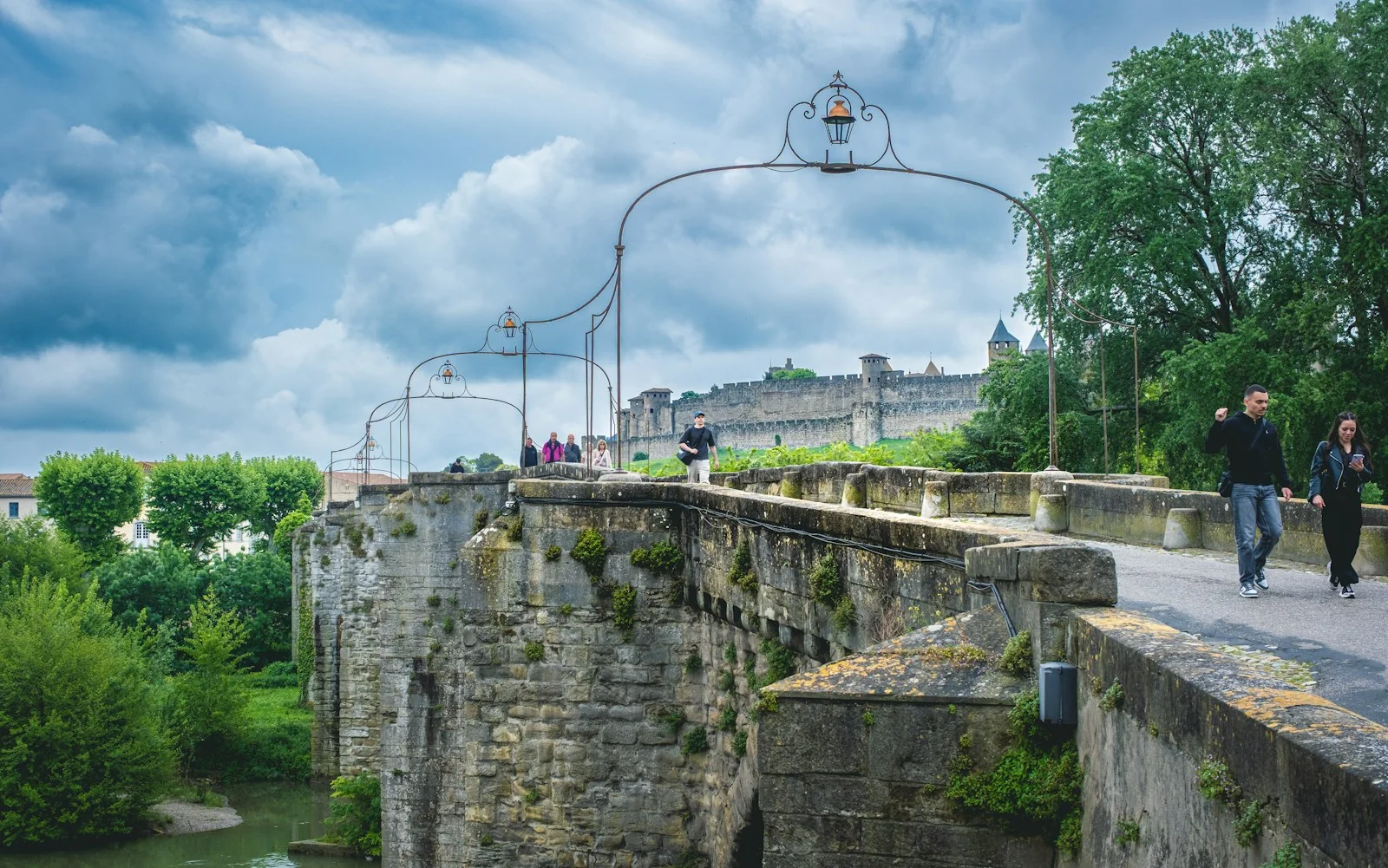 Vue de la Cité de Carcassonne utilisée comme décor d'une carte postale SnapCard